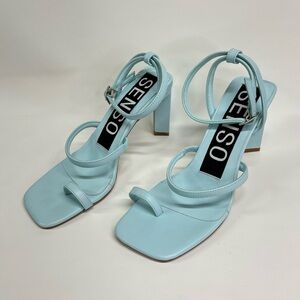 SENSO 7.5 Kendall II Sandals square toe ankle wrap buckle triangle heel